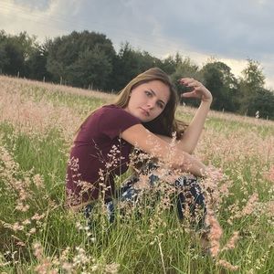 Meet your Posher, Kelci-alyzabeth